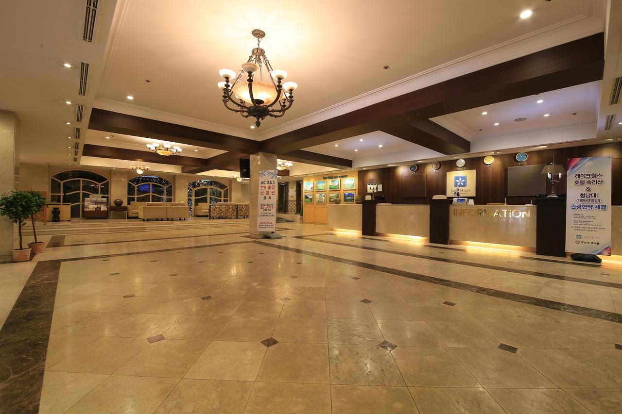 Lake Hills Hotel Songnisan Boeun Exterior foto